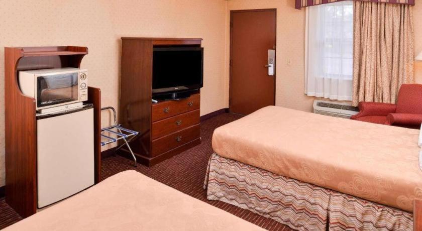 Americas Best Value Inn Alliance Ngoại thất bức ảnh