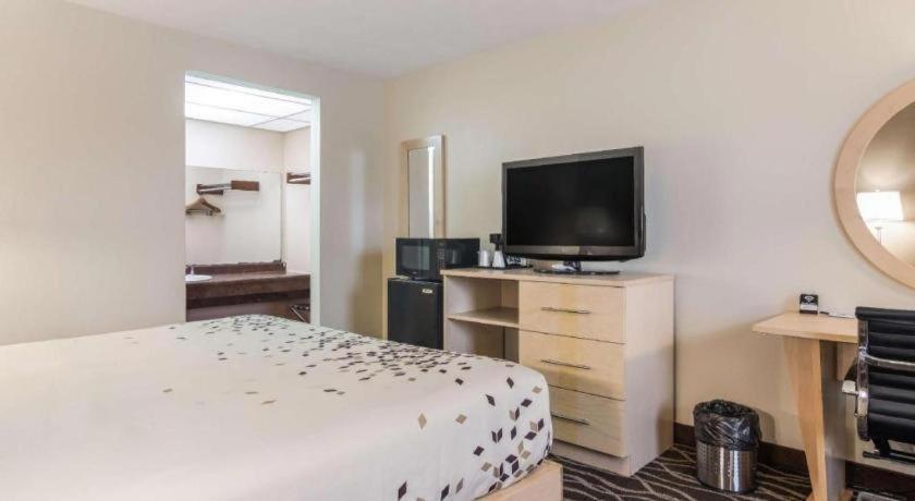Americas Best Value Inn Alliance Ngoại thất bức ảnh
